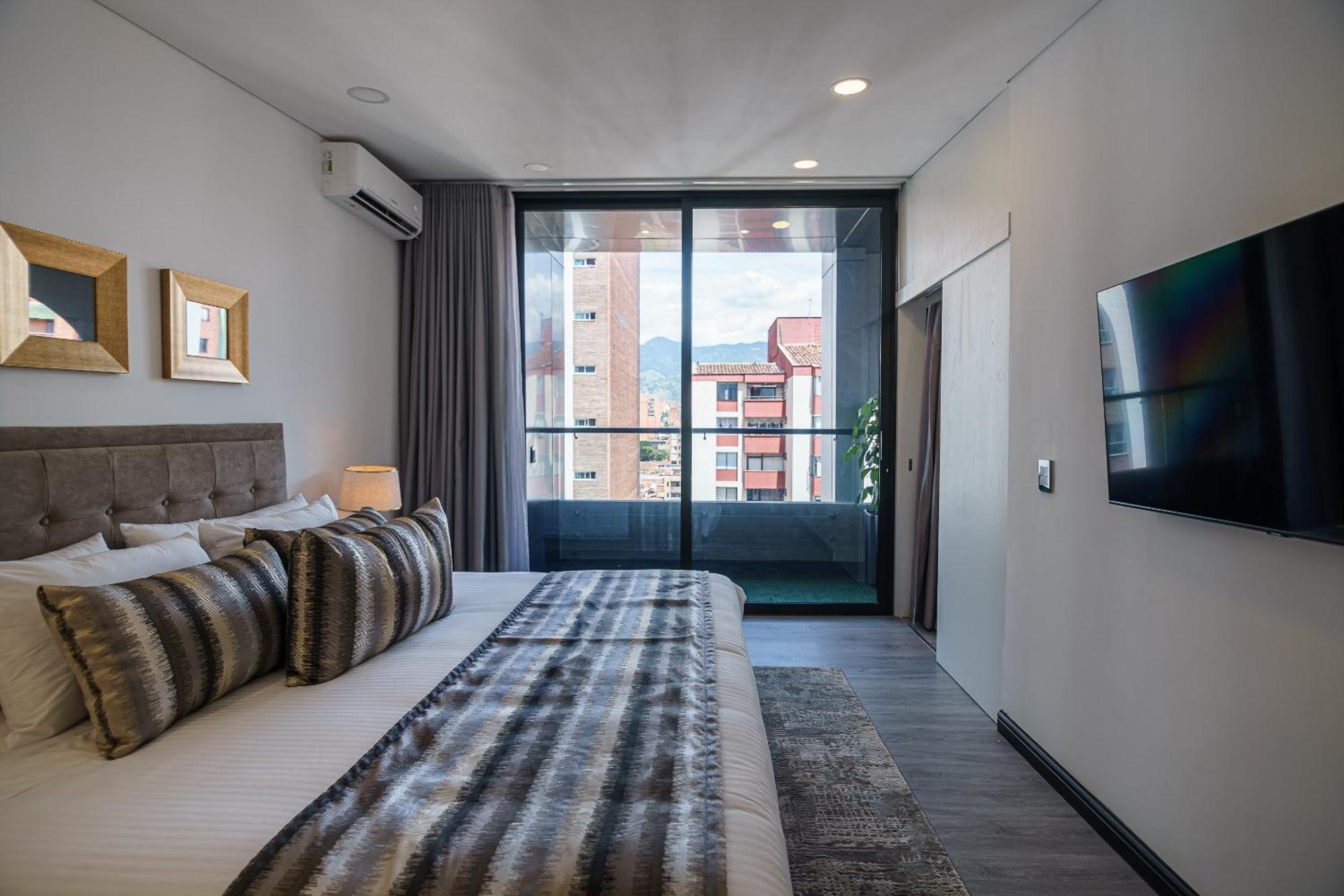 First Class Hotel Medellín Extérieur photo