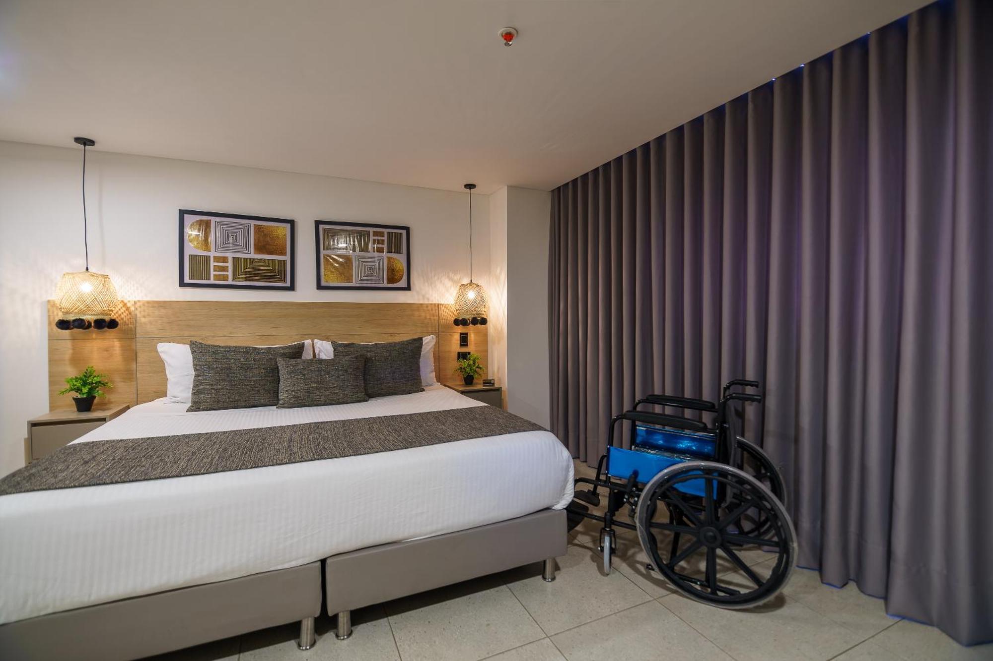 First Class Hotel Medellín Extérieur photo